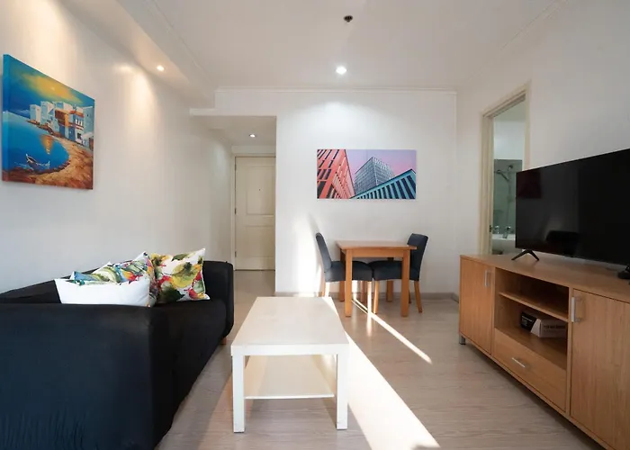Stayhere Bgc In Soma Near Sm Aura *
